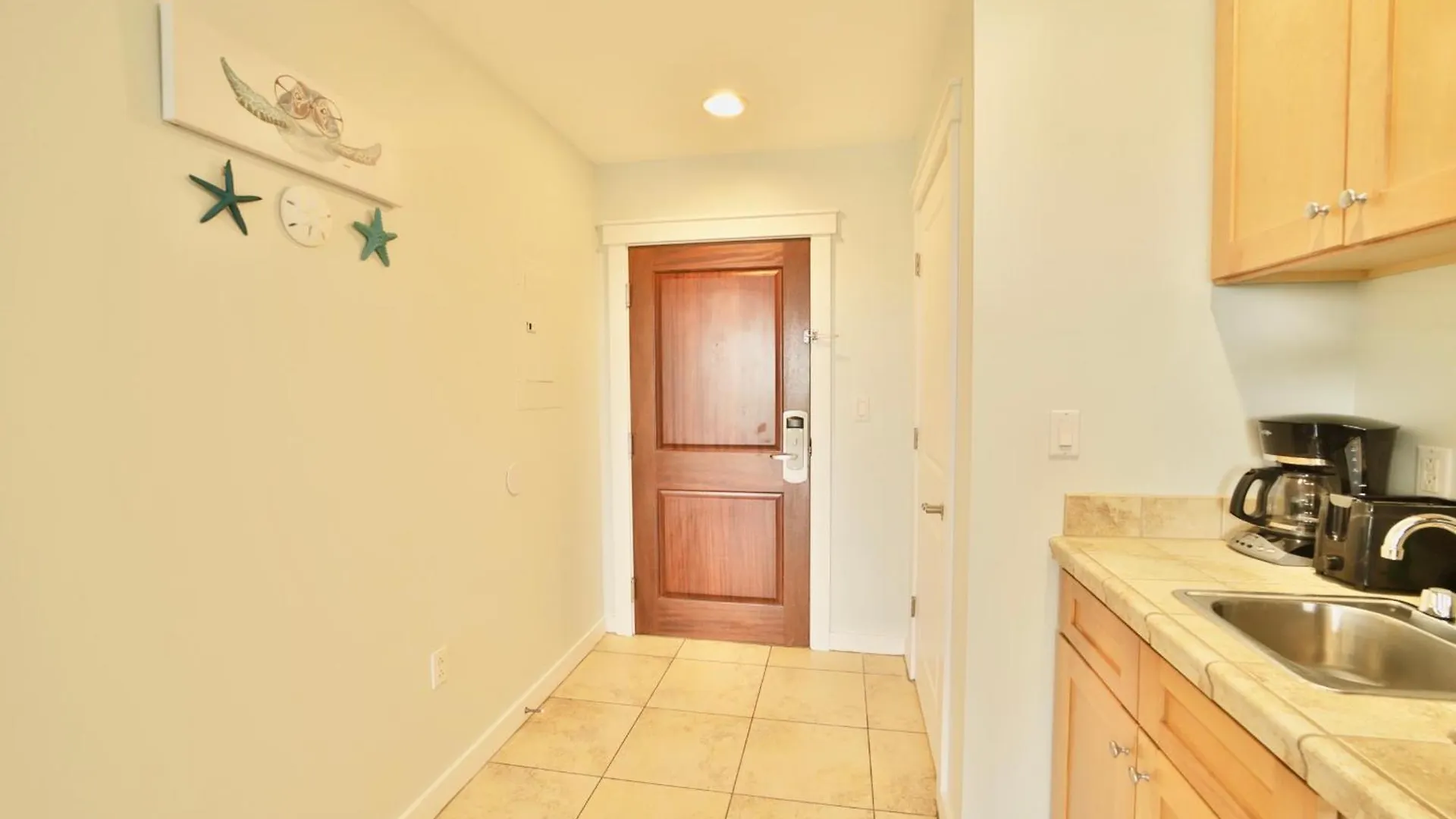 Апартаменты Origin 0623 - Studio King- Amazing Value - City View By Beach Haven Vacation Rentals Панама-Сити США