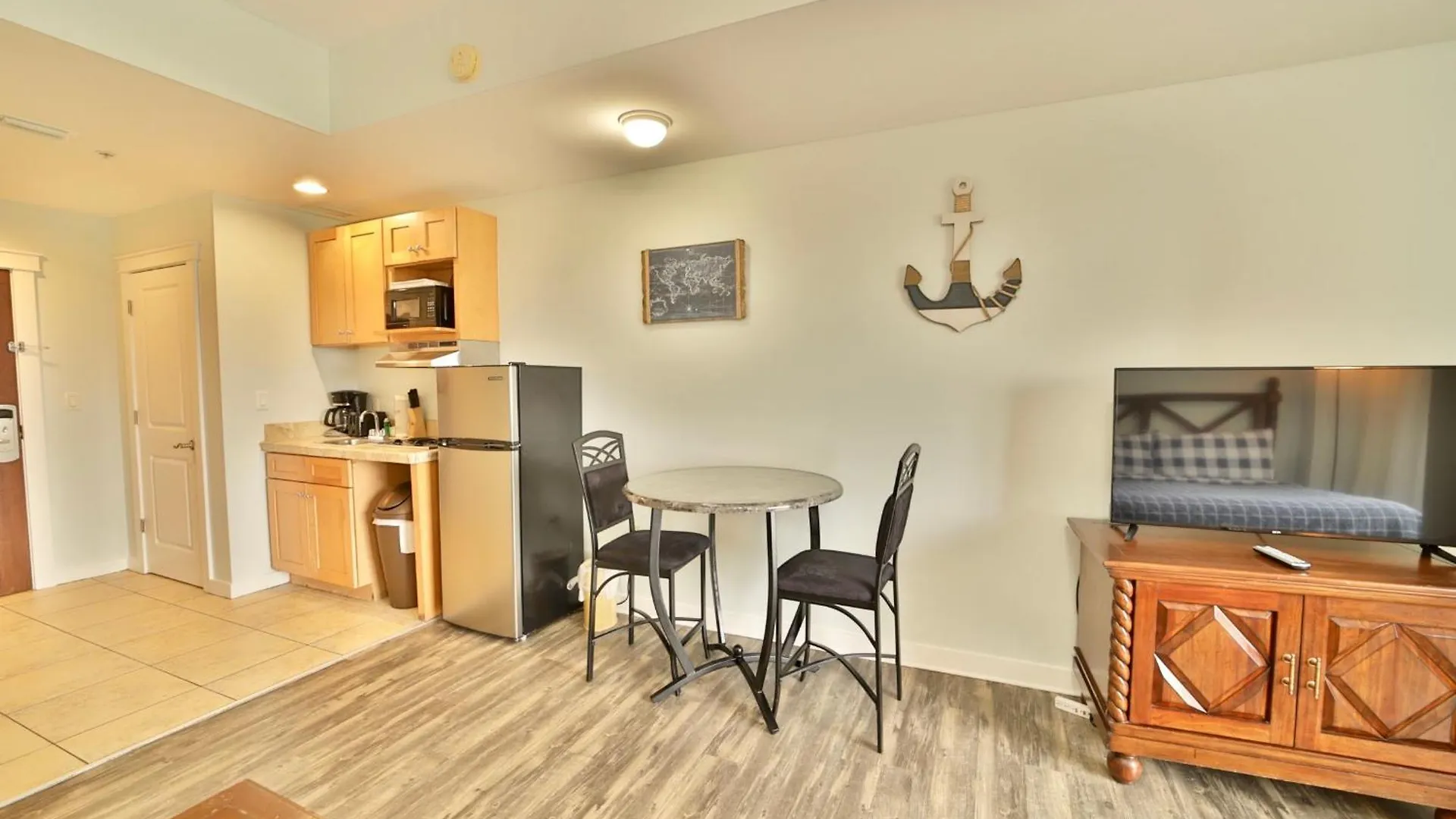 Origin 0623 - Studio King- Amazing Value - City View By Beach Haven Vacation Rentals Panama City Beach 0*,  United States